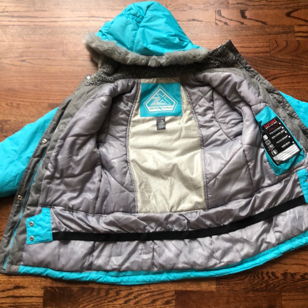 ★Winter jacket★ - Picture 4 of 5